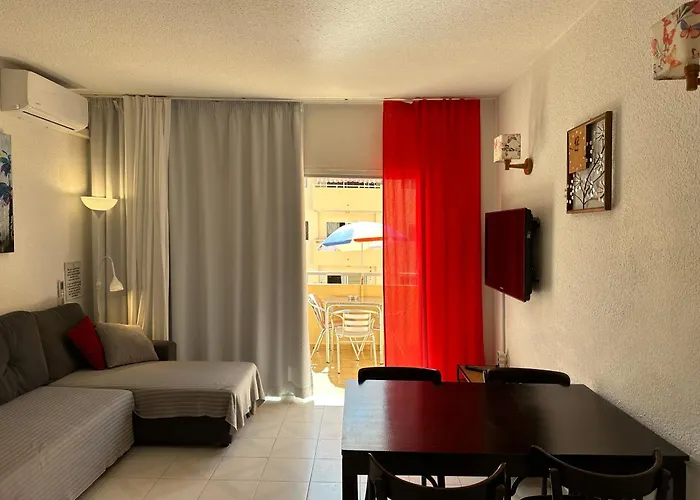 In Cristianos, Tenerife, Canary Islands Apartman Los Cristianos